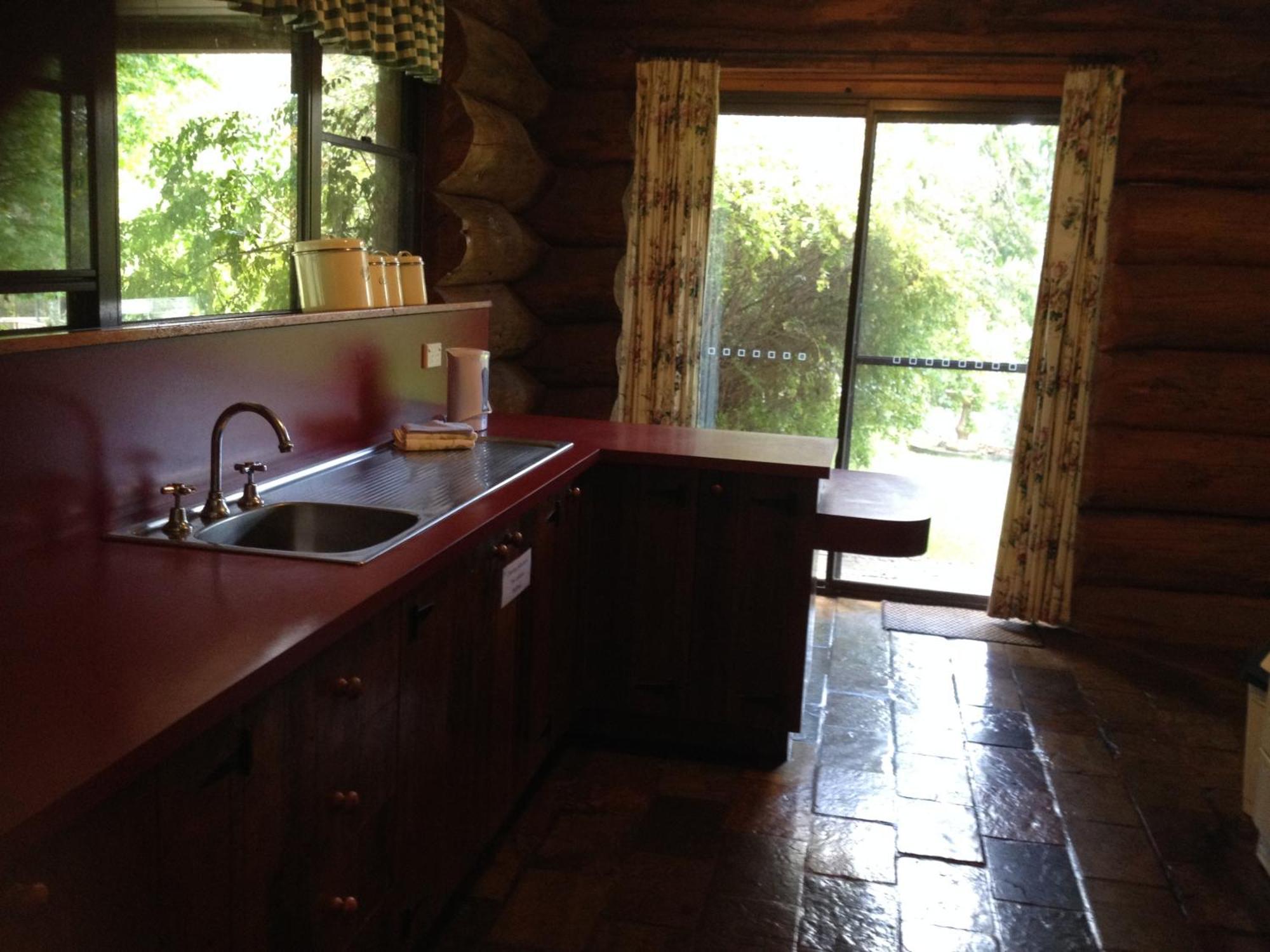 Canobolas Mountain Cabins Lidster Экстерьер фото
